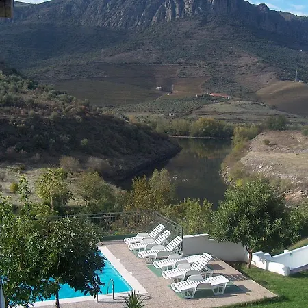 מלון Real Quinta De La Concepcion Hinojosa de Duero